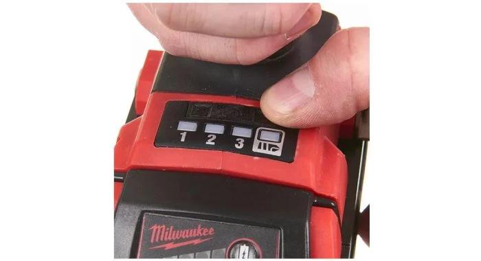 Visseuse à choc sans fil Milwaukee M18 FID2-0 Perceuse visseuse à percussion sans fil Li-Ion 18V (machine seule) - 226 Nm - brushless 6 Visseuse à choc sans fil Milwaukee M18 FID2-0 Perceuse visseuse à percussion sans fil Li-Ion 18V (machine seule) - 226 Nm - brushless – Image 4
