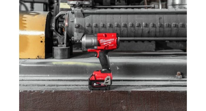 Clé à choc sans fil Milwaukee M18 ONEFHIWP12-0X - Clé à chocs sans fil Li-Ion 18V (machine seule) dans HD Box - 1017 Nm - 1/2" - moteur brushless - 4933459724 6 Clé à choc sans fil Milwaukee M18 ONEFHIWP12-0X - Clé à chocs sans fil Li-Ion 18V (machine seule) dans HD Box - 1017 Nm - 1/2" - moteur brushless - 4933459724 – Image 4